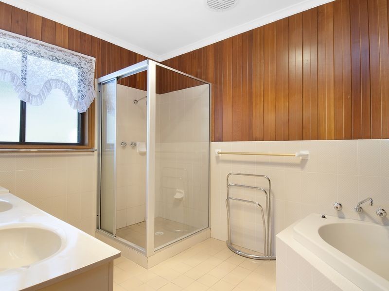 43 Julia Flynn Avenue, Isaacs ACT 2607