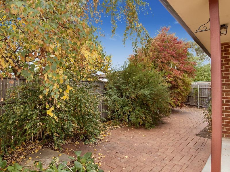 1/72 Brudenell Drive, Jerrabomberra NSW 2619