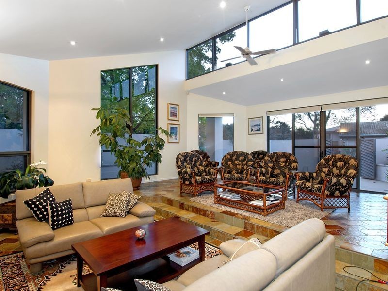 8 Pelsart Street, Red Hill ACT 2603