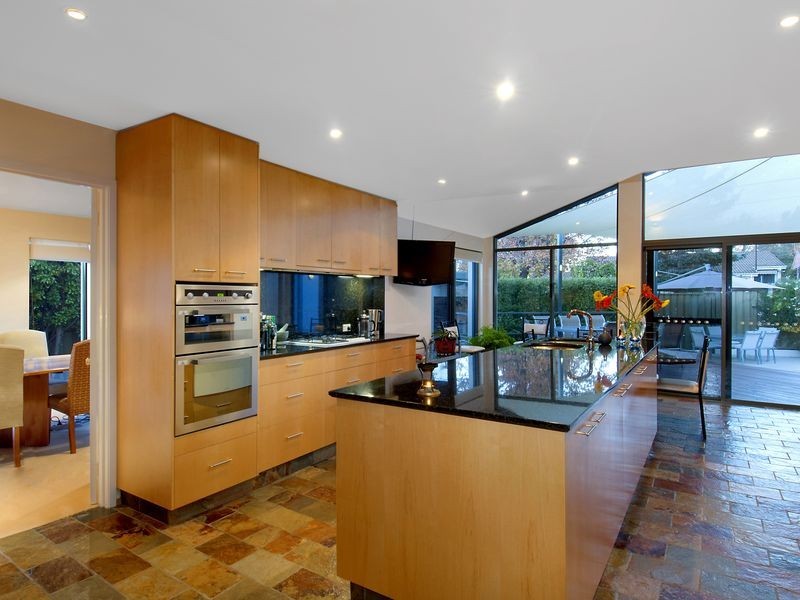 8 Pelsart Street, Red Hill ACT 2603