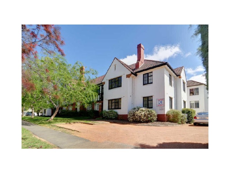 1/11 Bourke Street, Barton ACT 2600