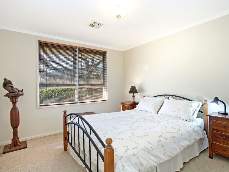 9 Holman Street, Curtin ACT 2605