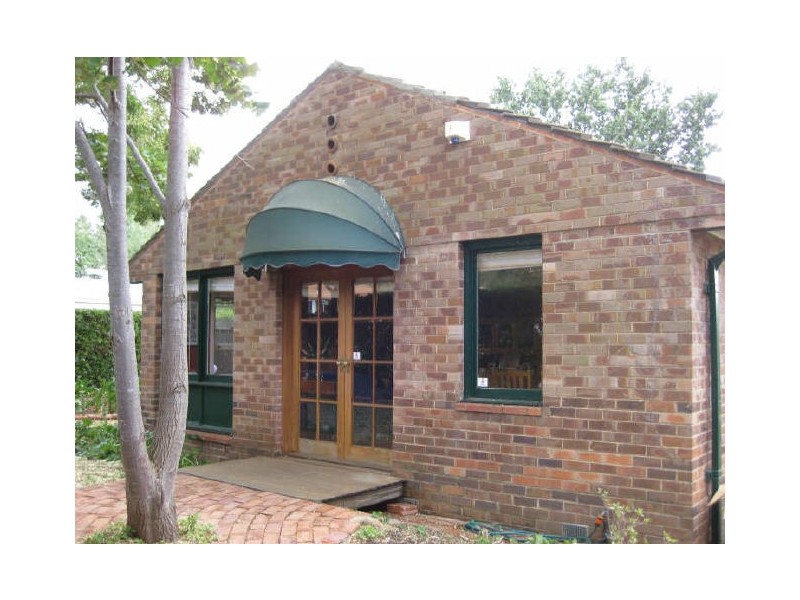 67 Walker Crescent, Narrabundah ACT 2604