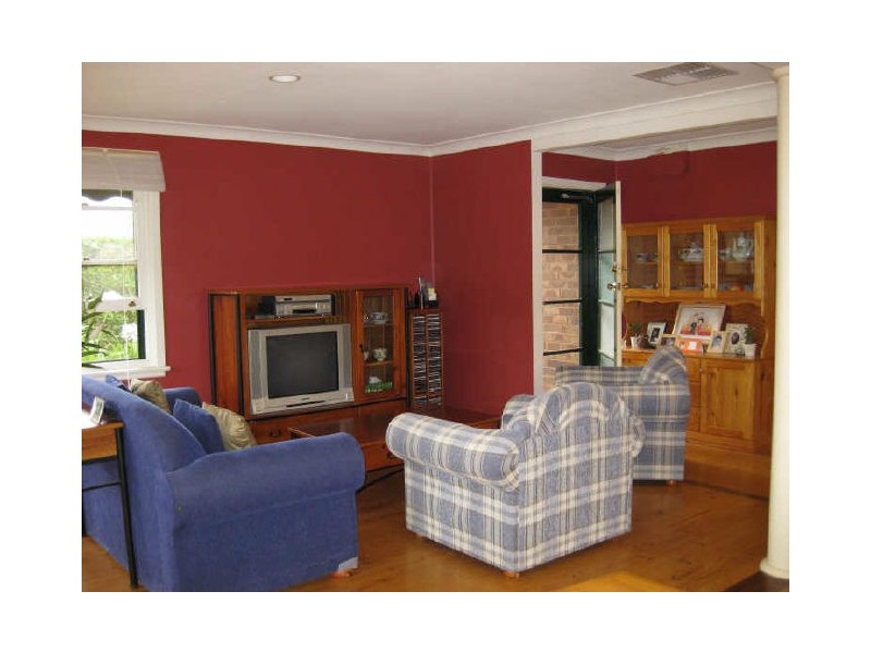 67 Walker Crescent, Narrabundah ACT 2604