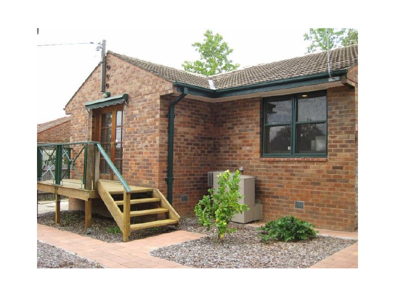 67 Walker Crescent, Narrabundah ACT 2604