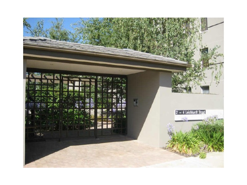 4/2 “The Domain” Leichhardt Street, Griffith ACT 2603