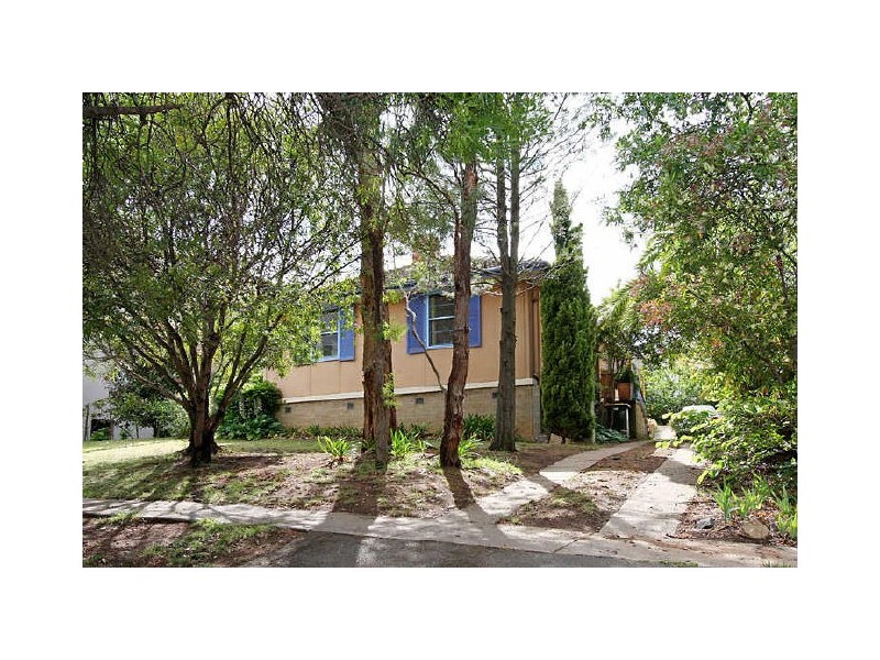 6 Maiden Street, Yarralumla ACT 2600
