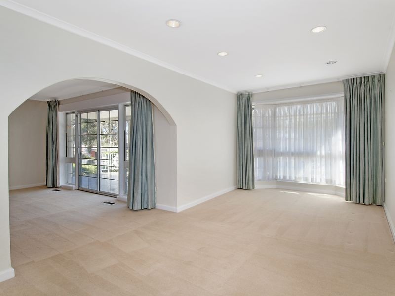 90 Hopetoun Circuit, Yarralumla ACT 2600