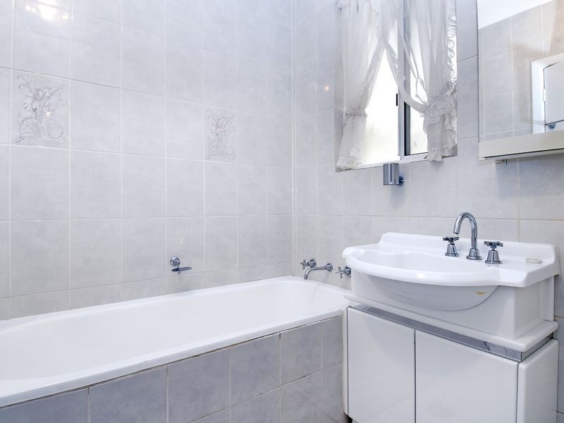 90 Hopetoun Circuit, Yarralumla ACT 2600