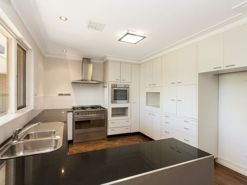 7 Dugan Street, Deakin ACT 2600