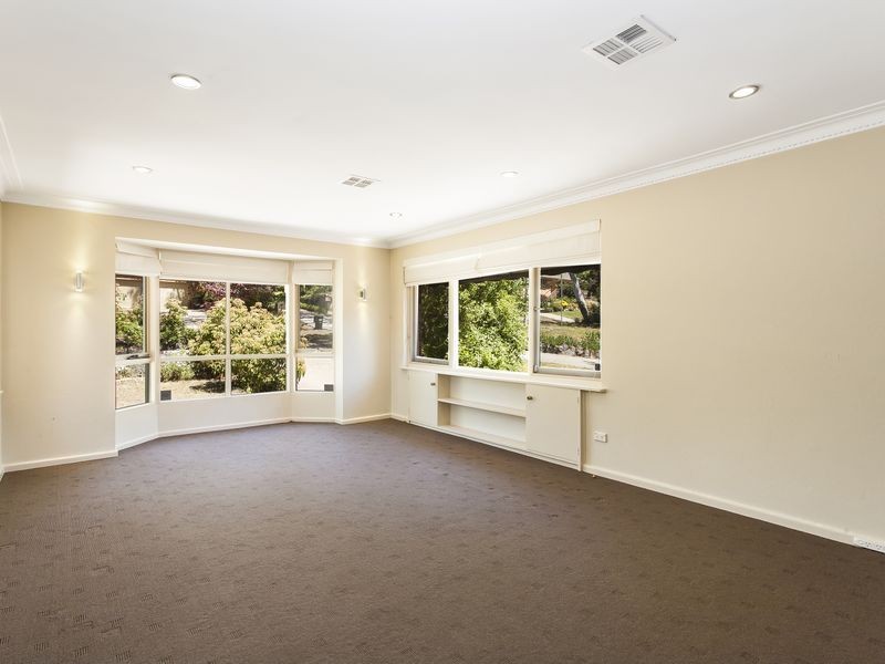 7 Dugan Street, Deakin ACT 2600