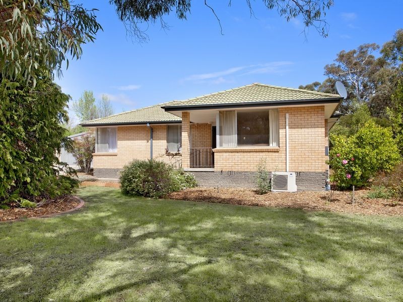 41 Charteris Crescent, Chifley ACT 2606