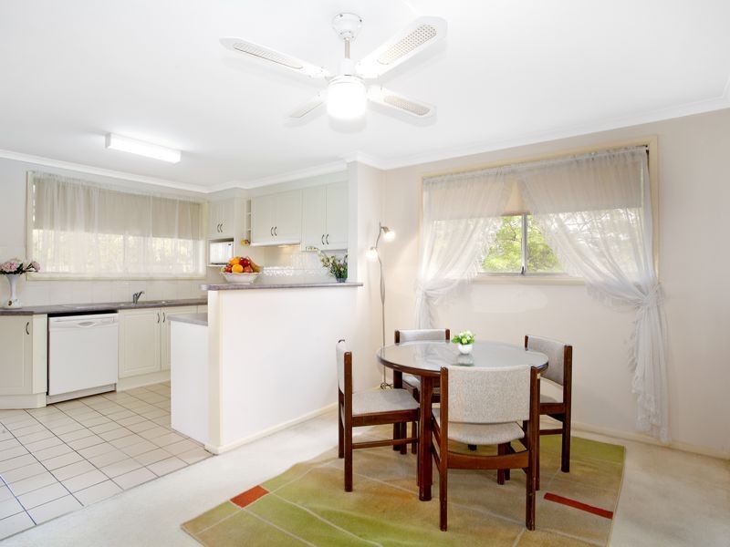 41 Charteris Crescent, Chifley ACT 2606