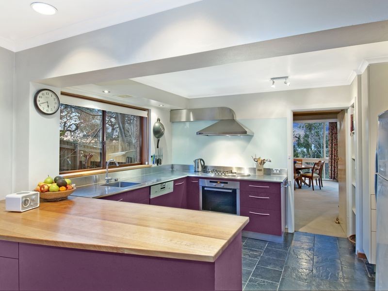 14 Hamelin Crescent, Narrabundah ACT 2604