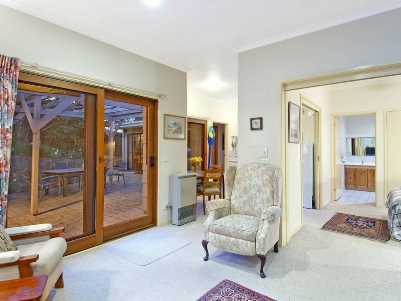 14 Hamelin Crescent, Narrabundah ACT 2604