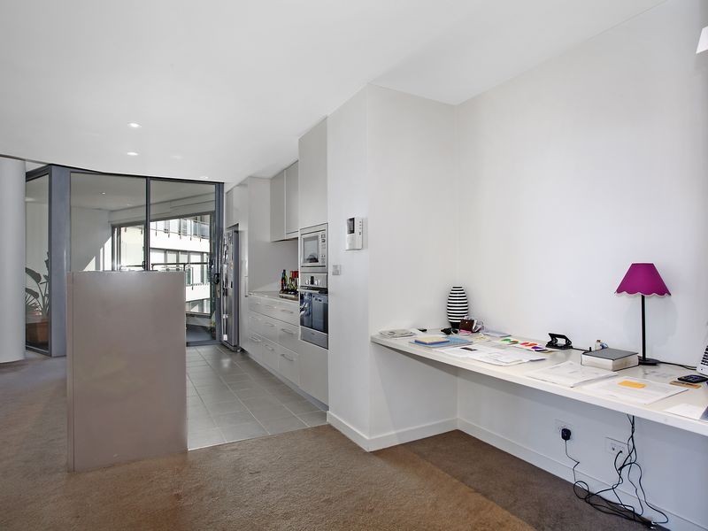 Unit 97/13 Eastlake Parade, Kingston ACT 2604