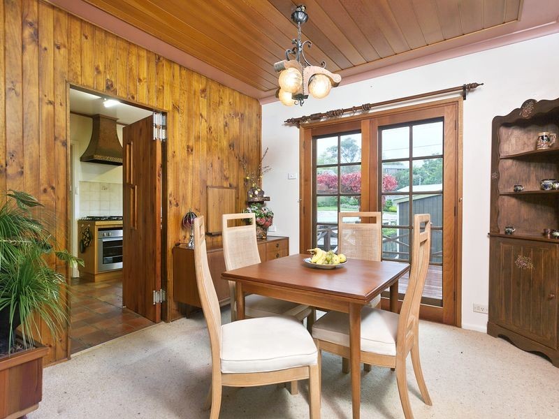 4 Mahon Place, Hughes ACT 2605