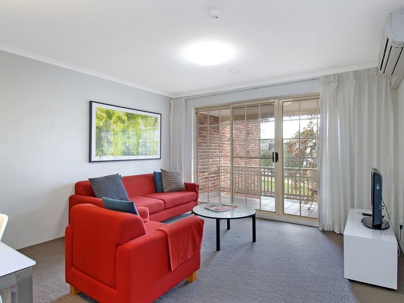 49/11 Giles Street, Griffith ACT 2603