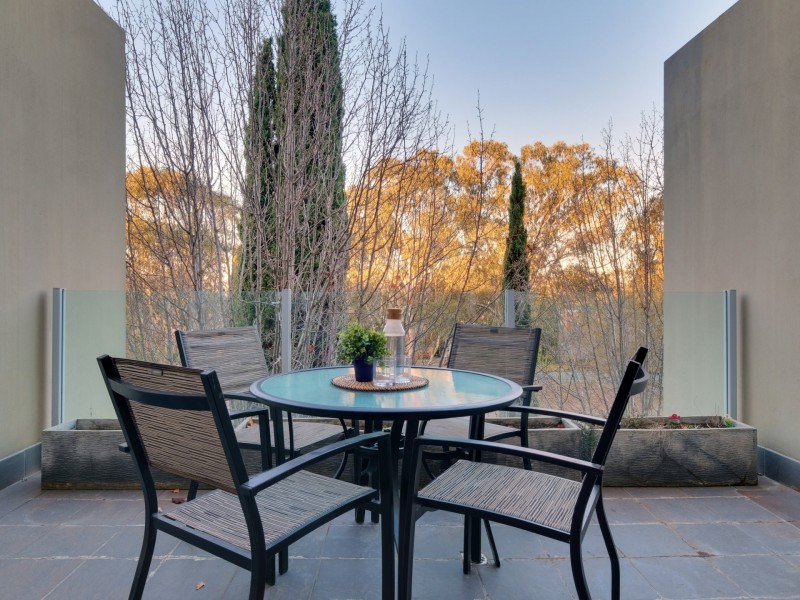 24/36 Canberra Avenue, Forrest ACT 2603