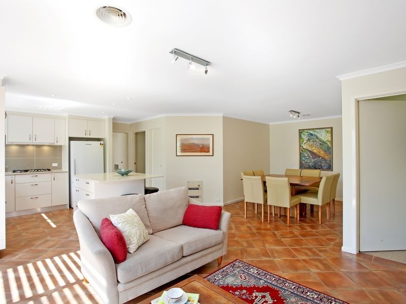 48 Derrington Crescent, Bonython ACT 2905