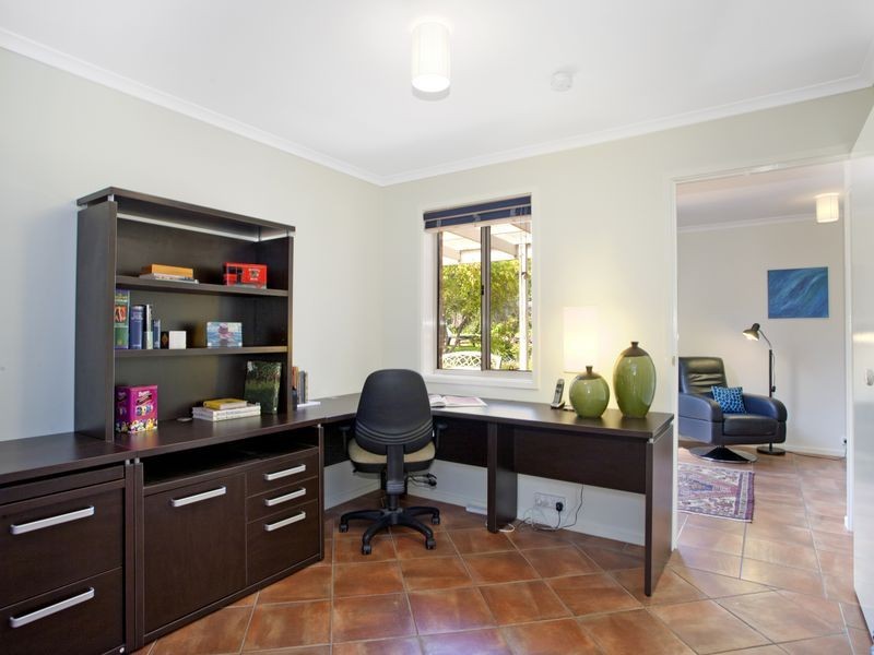 48 Derrington Crescent, Bonython ACT 2905