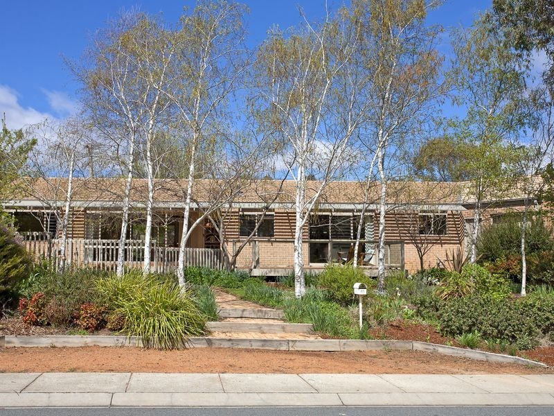 48 Derrington Crescent, Bonython ACT 2905