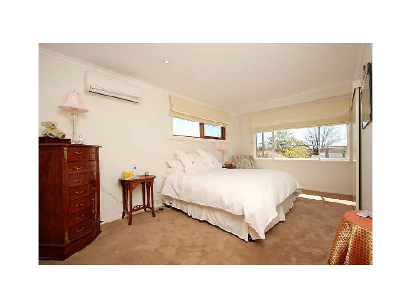 22 Carrington, Deakin ACT 2600