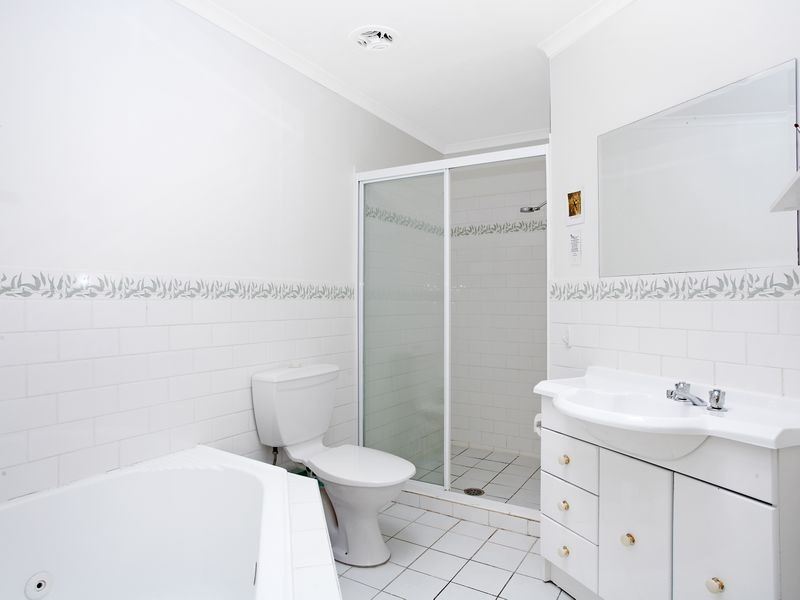 27/41 Leahy Close, Narrabundah ACT 2604