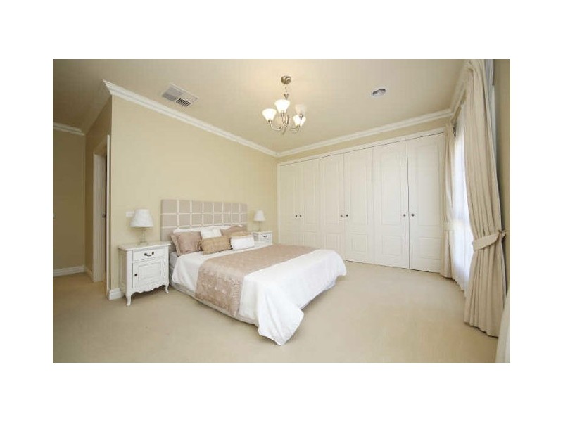 3 Penrhyn Street, Red Hill ACT 2603