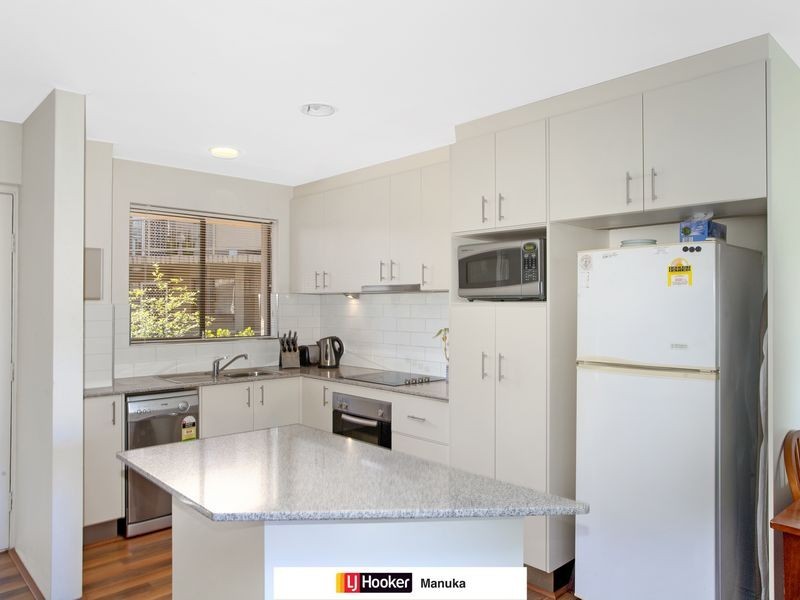 205/10 Currie Crescent, Griffith ACT 2603