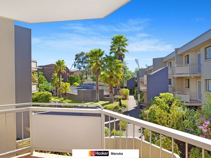 205/10 Currie Crescent, Griffith ACT 2603