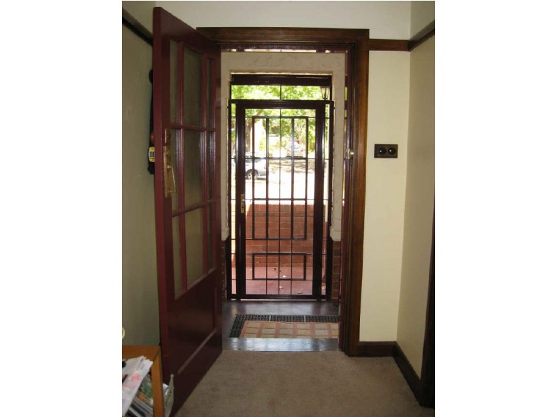 26 Booroondara Street, Reid ACT 2612