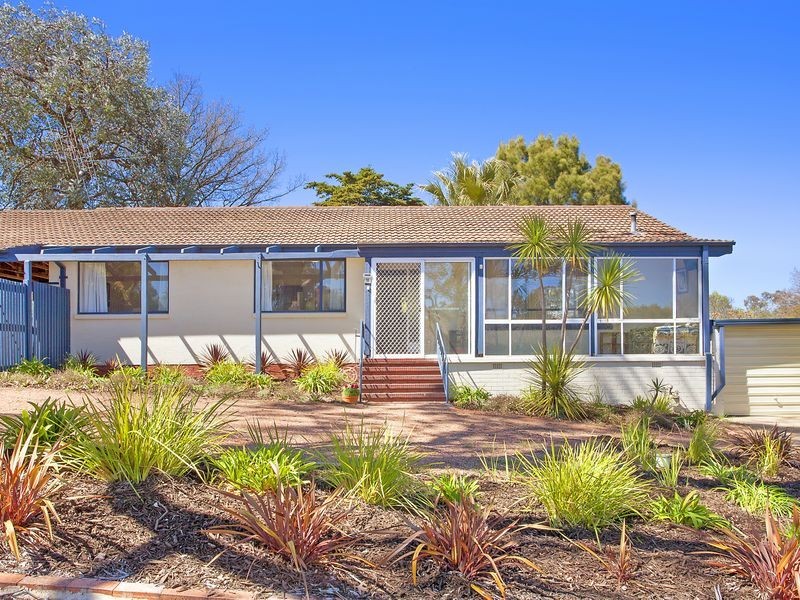 10 Scottsdale Street, Lyons ACT 2606