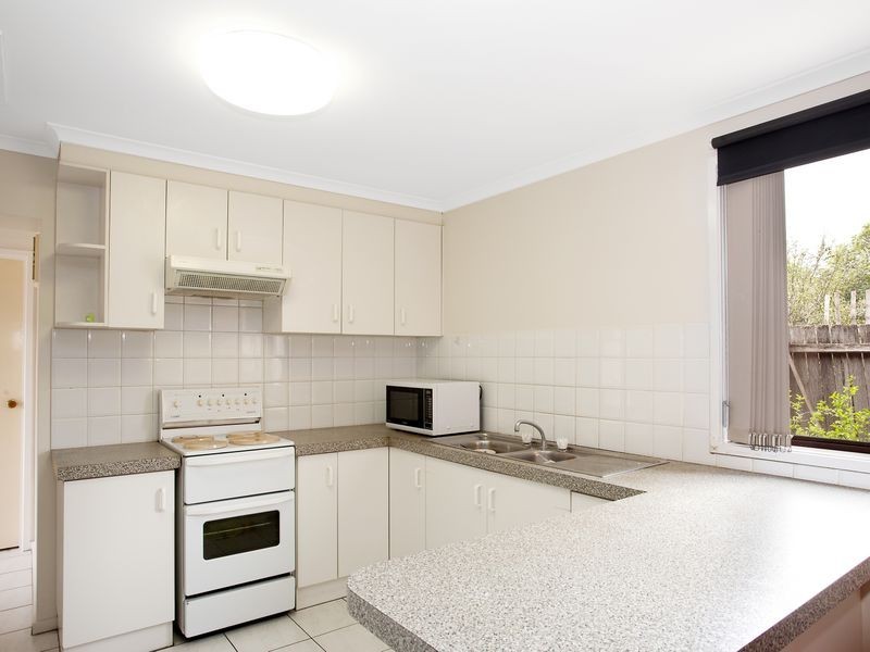 12 Gymea Street, Narrabundah ACT 2604