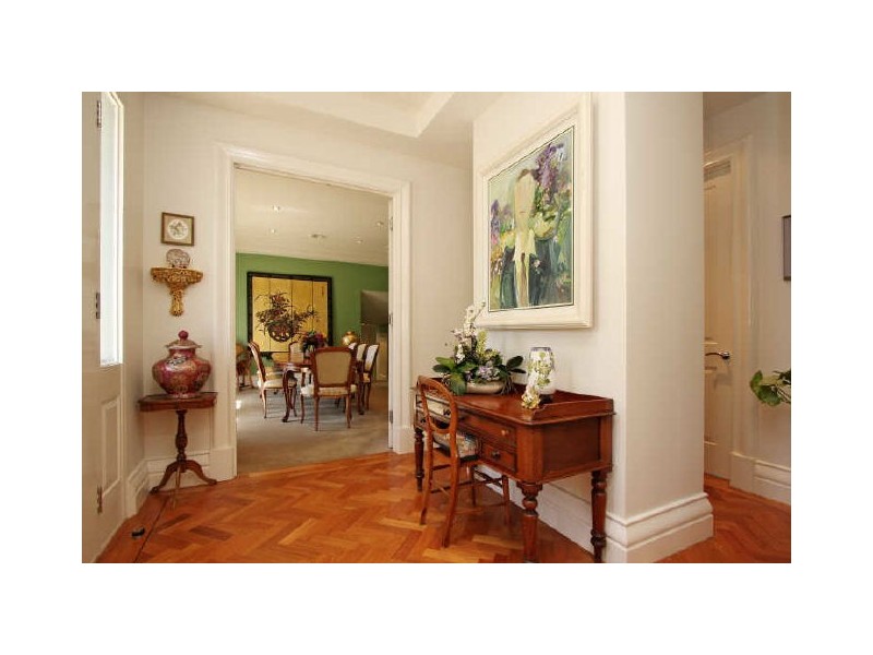 Francis Street, Red Hill ACT 2603