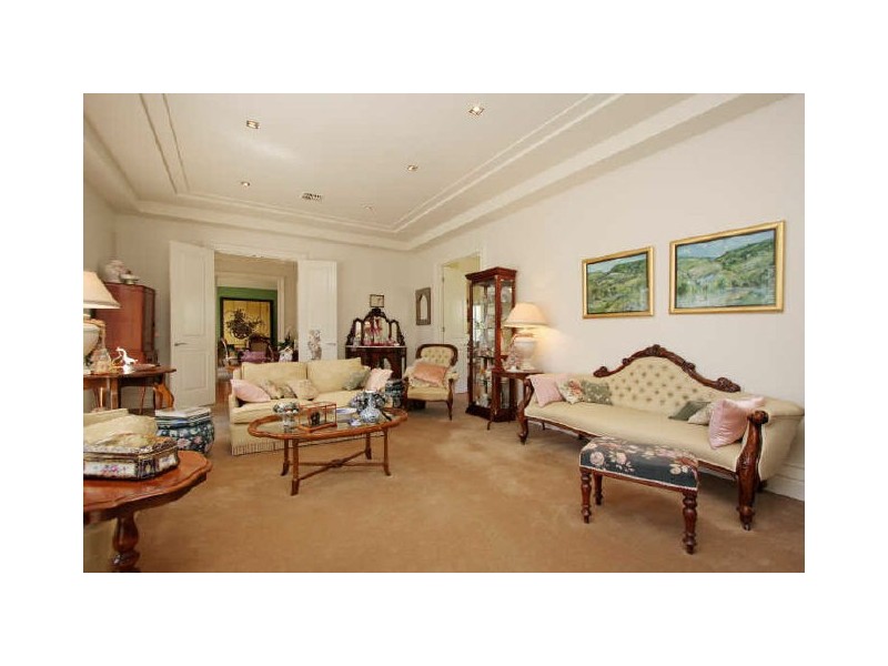 Francis Street, Red Hill ACT 2603