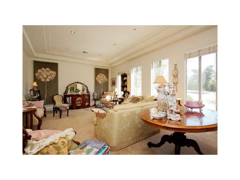 Francis Street, Red Hill ACT 2603