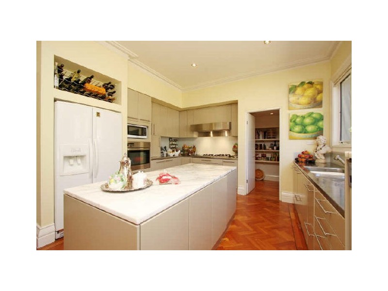 Francis Street, Red Hill ACT 2603