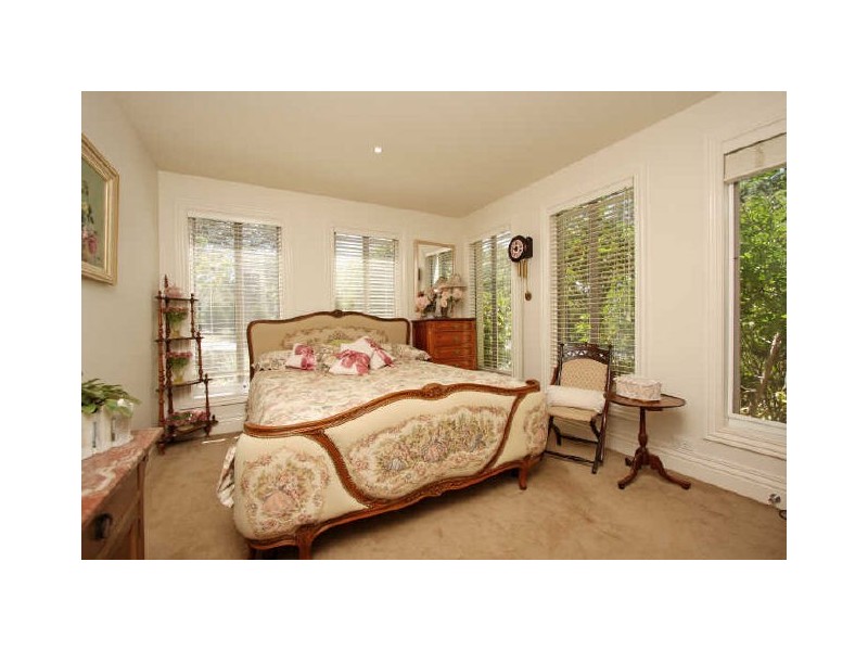 Francis Street, Red Hill ACT 2603