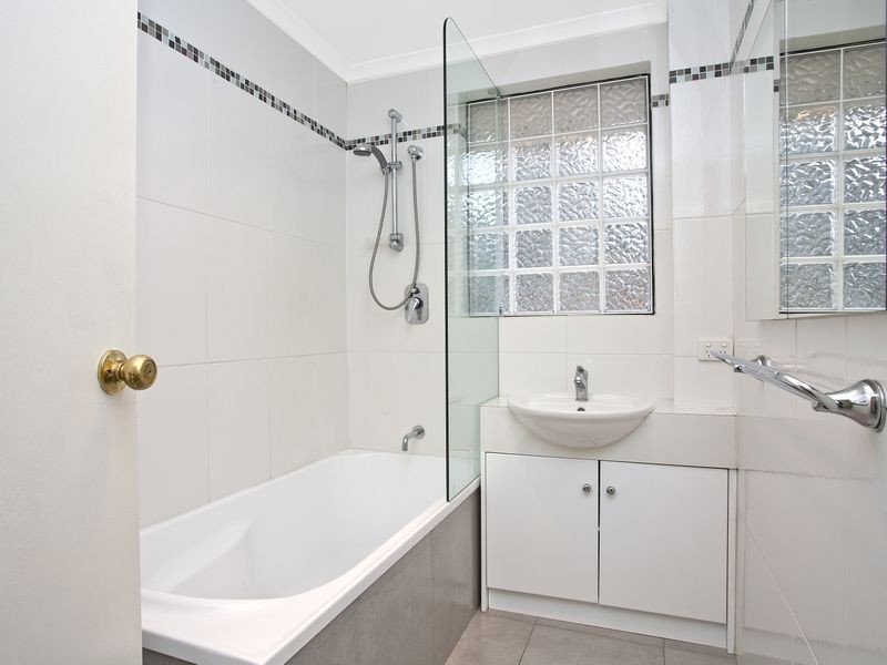 10 Lyle Place, Chifley ACT 2606