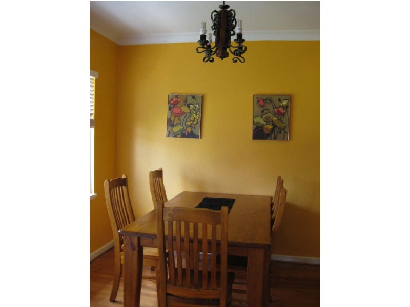 13 Albert Street, Queanbeyan NSW 2620