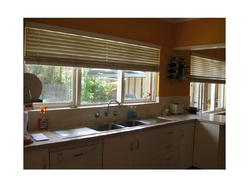 13 Albert Street, Queanbeyan NSW 2620