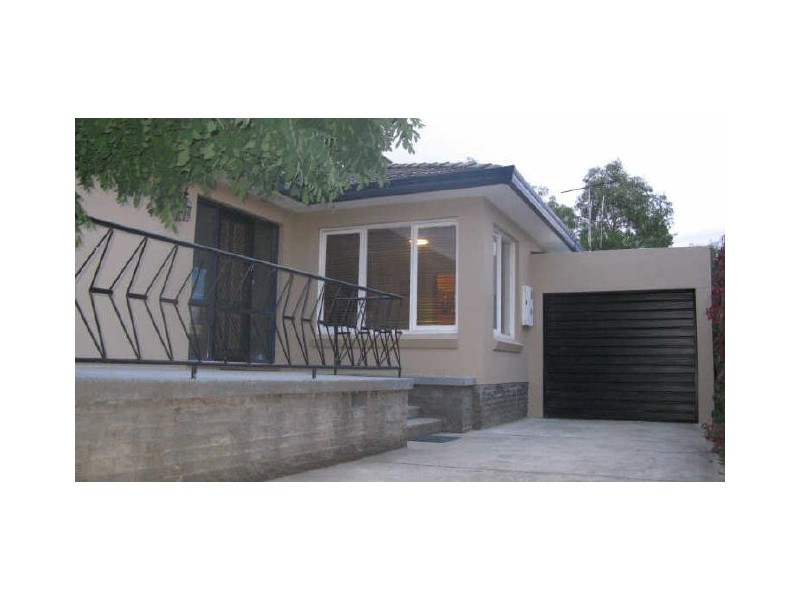 13 Albert Street, Queanbeyan NSW 2620