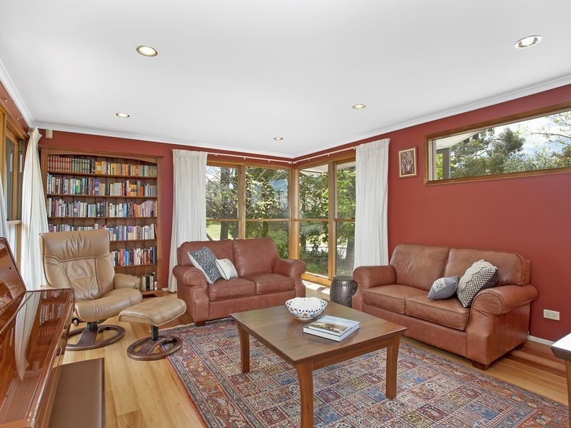 27 McCormack Street, Curtin ACT 2605