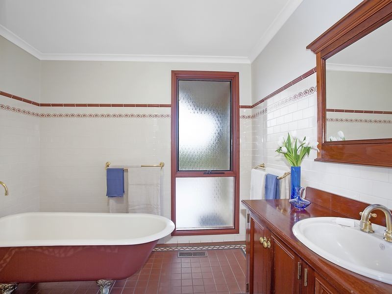 27 McCormack Street, Curtin ACT 2605