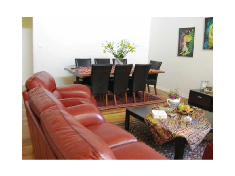 13 Newdegate Street, Deakin ACT 2600
