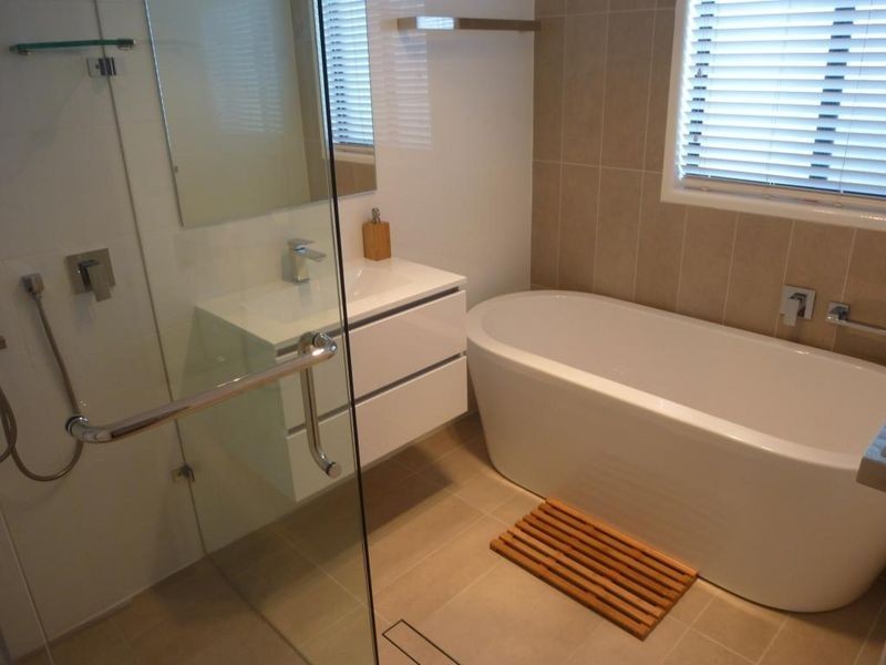 4 Feltus Place, Kambah ACT 2902