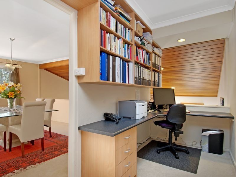 13 Sprent Street, Narrabundah ACT 2604