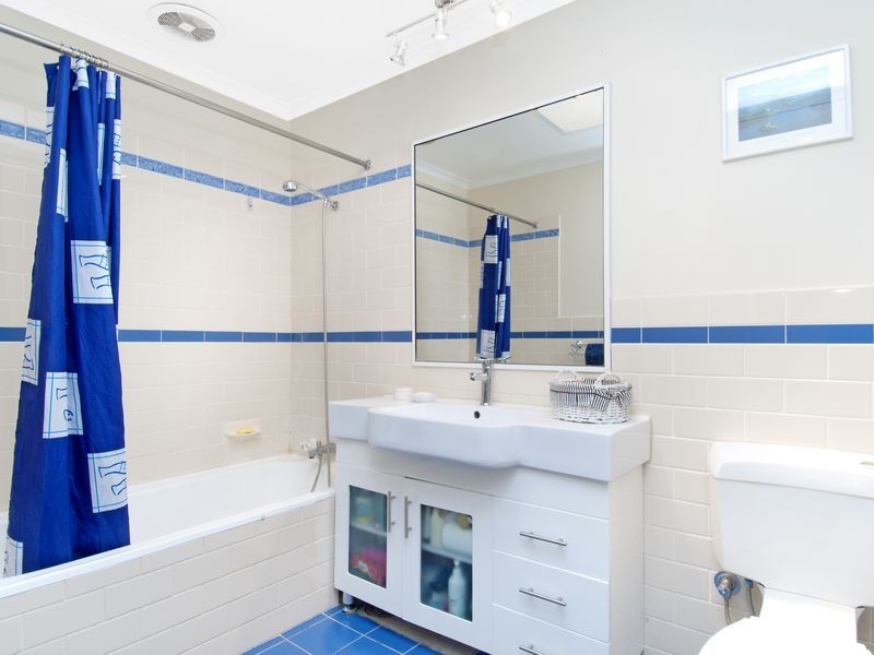 13 Sprent Street, Narrabundah ACT 2604