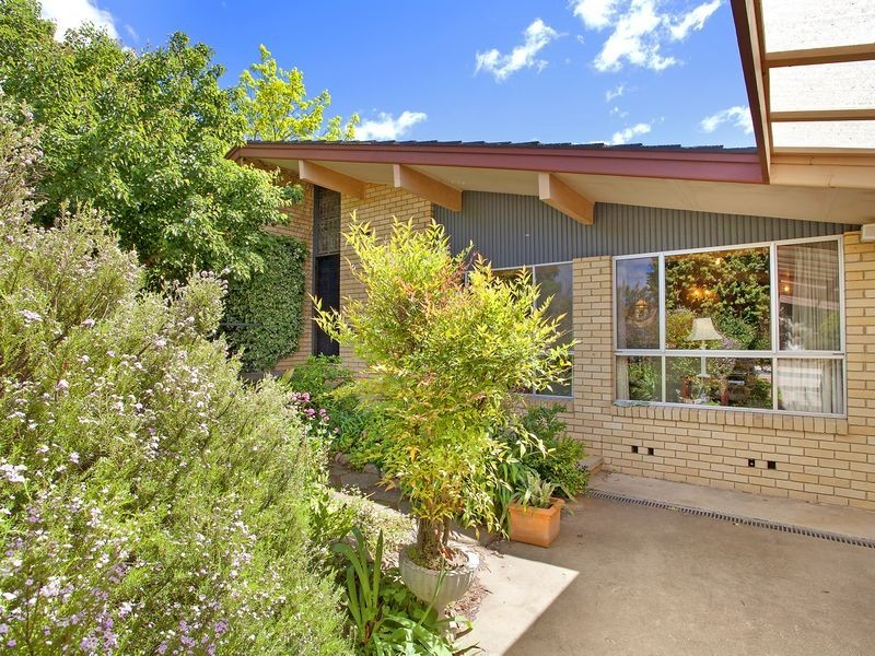 64 Bambridge Street, Weetangera ACT 2614